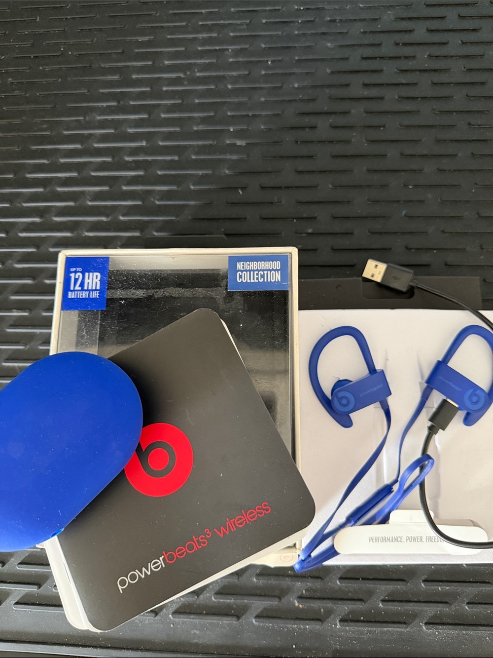 Powerbeats3 Wireless Earphones - Blue
